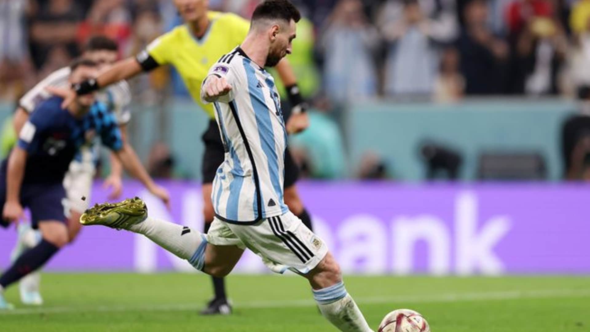 Argentina beats Croatia in FIFA World Cup 2022 Semi-Final Lionel Messi alvarez scores Match Results in Hindi