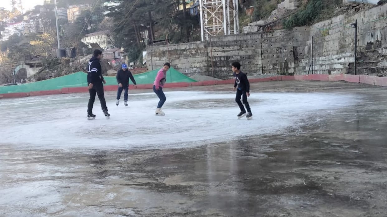 shimla news: 16 skaters on first day in ice skating rink shimla
