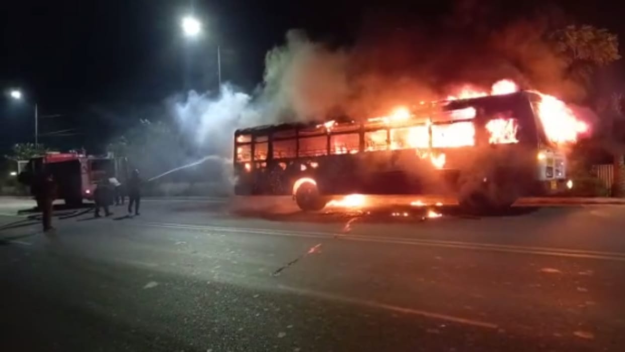 Senior foreman suspended in case of bus fire and 19 passengers were saved
