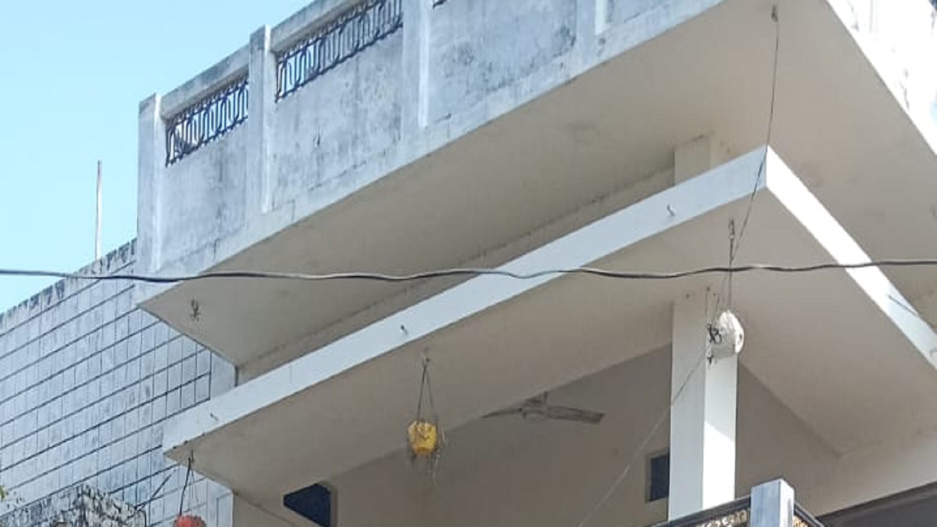 Mother dead body kept hidden in house son Nikhil was born after vows evicted tenant a month ago