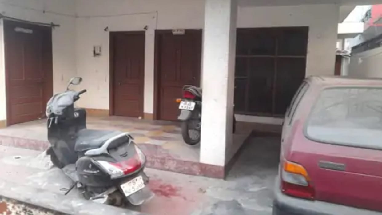 Mother dead body kept hidden in house son Nikhil was born after vows evicted tenant a month ago