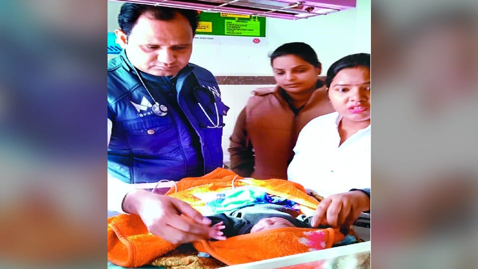 Mother turned her face and father turned away from responsibility, left the newborn in the pit