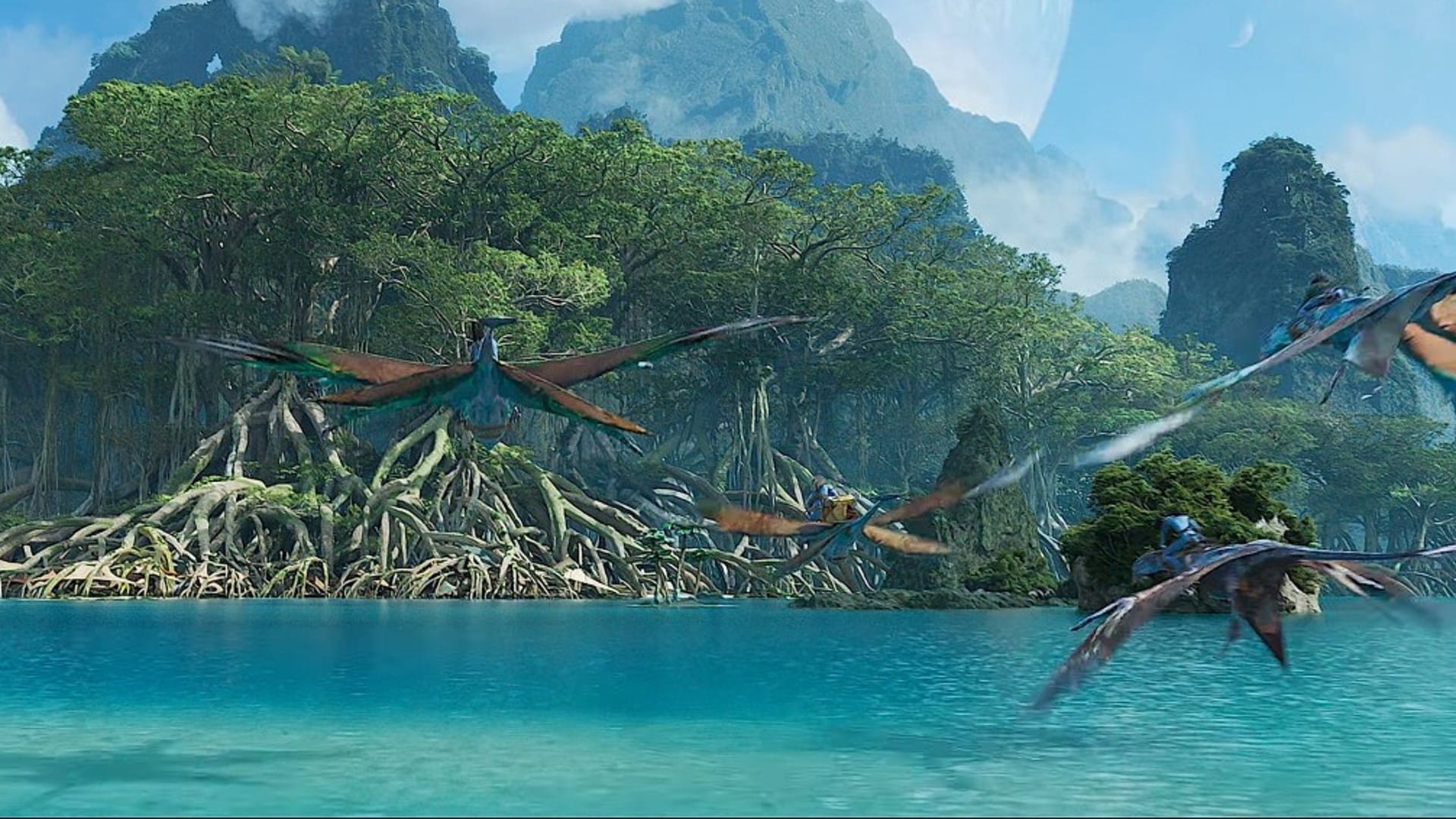 Avatar The Way Of Water is mesmerizing experience to watch cinema on big screen james Cameron avatar 2 review