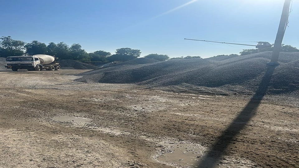 Illegal mining base raided in Malpura agra big stock caught