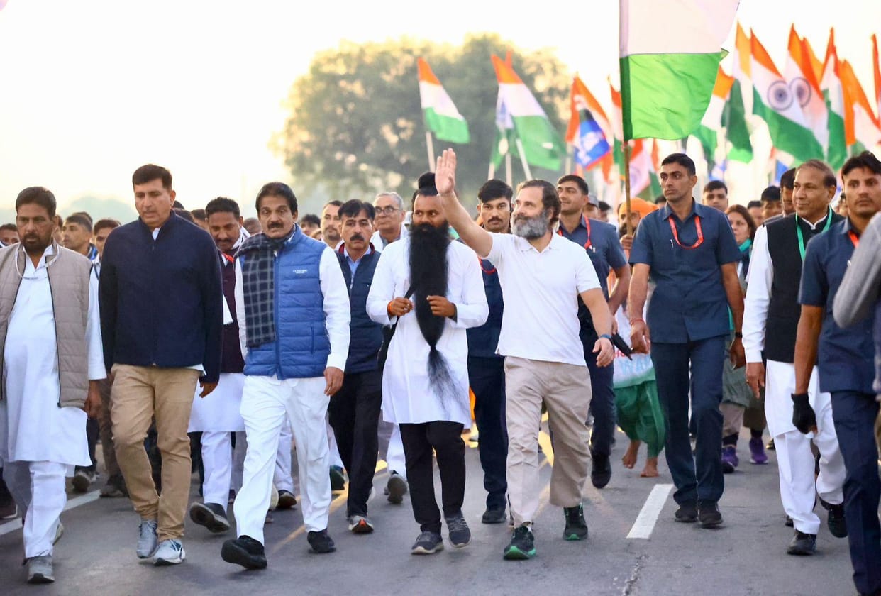 Bharat Jodo Yatra second day of journey in Dausa passing through Lalsot will reach Didwana dialogue with farm
