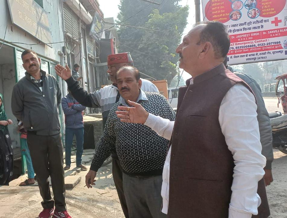 The market was closed when the team of Commercial Tax Department arrived