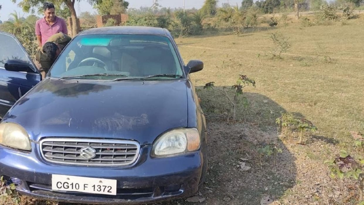bilaspur police found suspicious car in congress leader murder case
