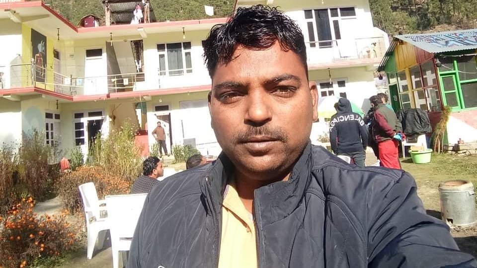 man injured during clash in bhuna died