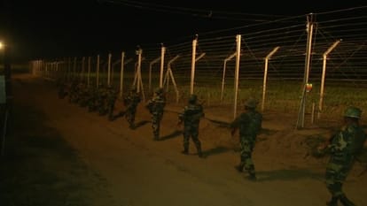 Jammu Kashmir: Infiltration Attempt On Poonch Loc Amid Home Minister Visit,  Army Conducts Search Operation - Amar Ujala Hindi News Live - जम्मू-कश्मीर:गृहमंत्री  के दौरे के बीच पुंछ एलओसी में घुसपैठ की