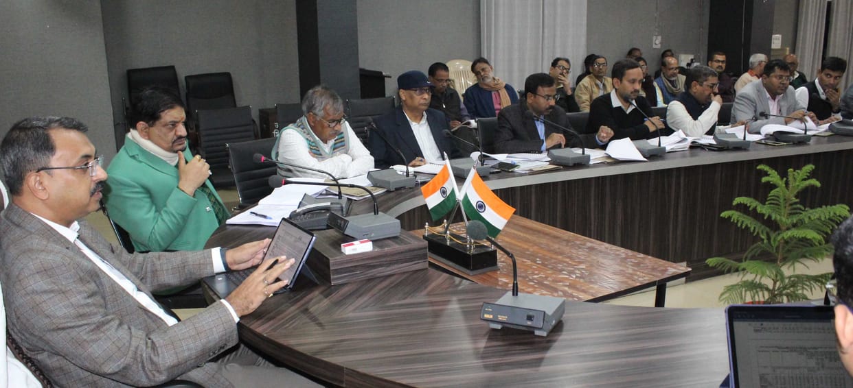 Divisional Commissioner and DM called for clarification from EO NAPA