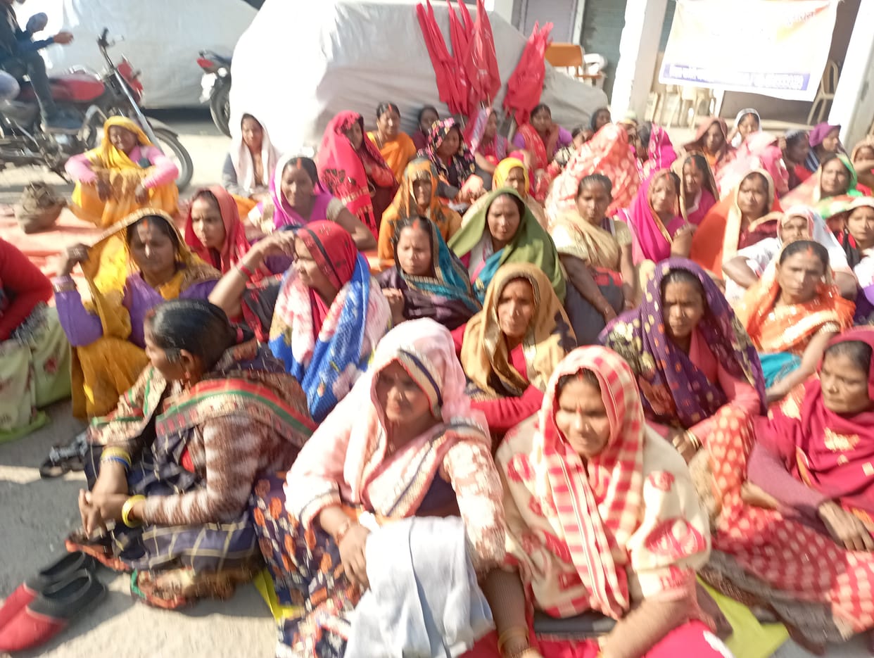 The cooks demonstrated at the collectorate