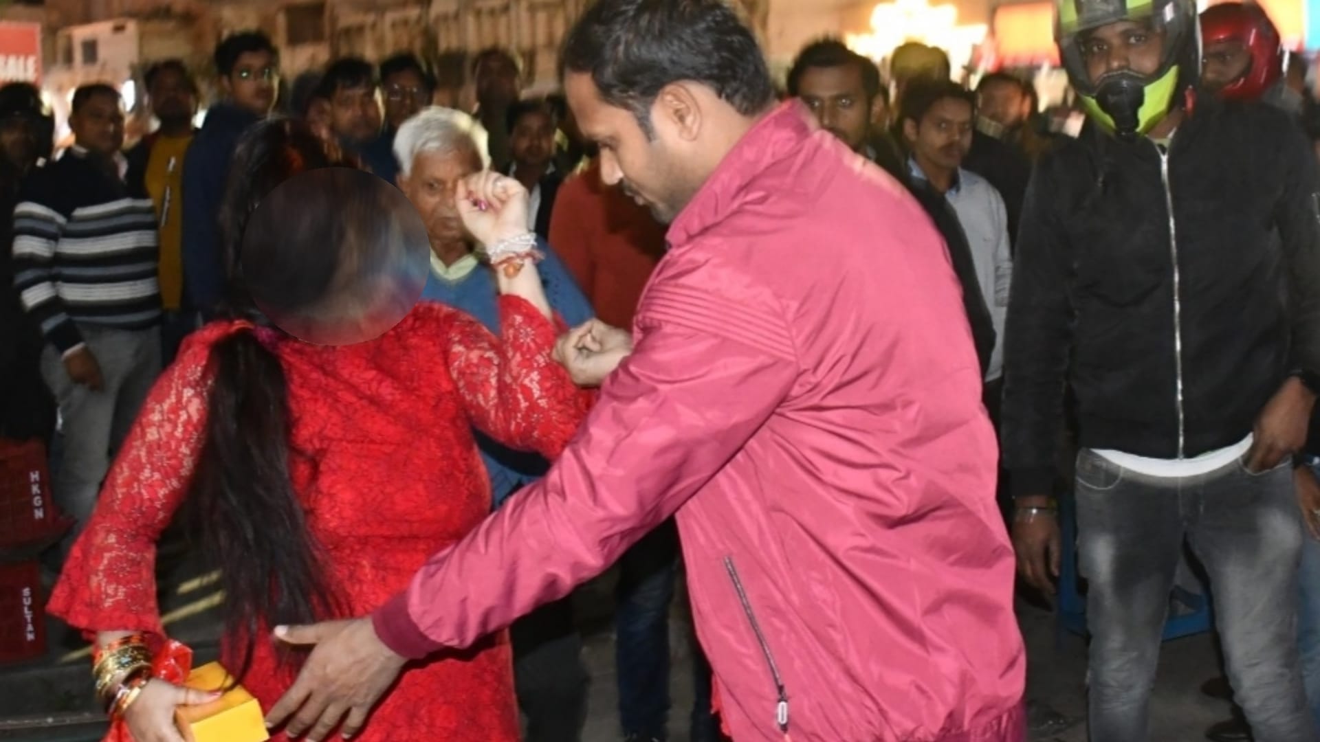 A man misbehave with a women in ban wali gali in Lucknow.