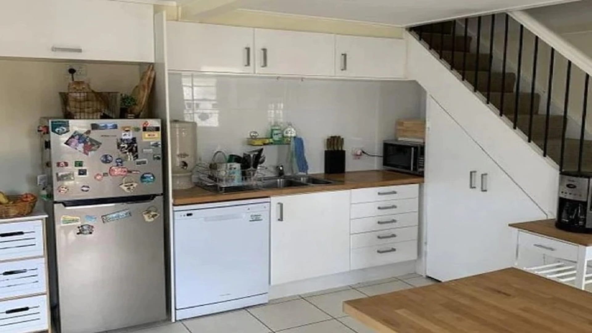 Optical Illusion Can You Find Hidden Cats in These Pictures News in Hindi