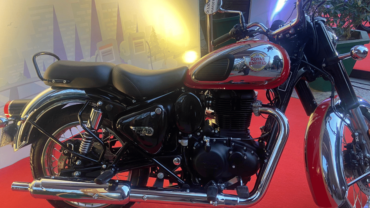 How many indian two wheeler makers will introduce bikes with flex fuel technology know full details