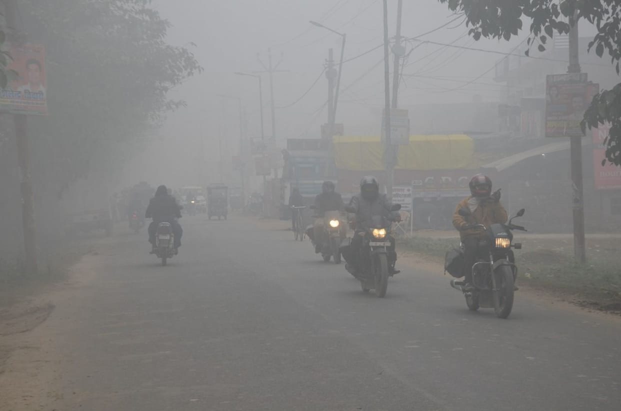 Fog slowed down the speed of vehicles
