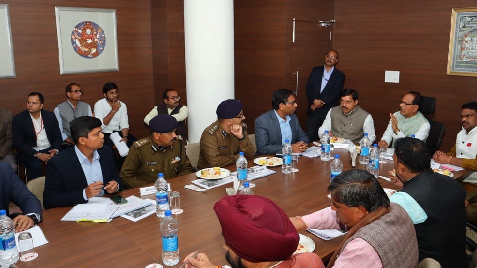 Chief Minister Shivraj reviewed the works of Mahakal Lok