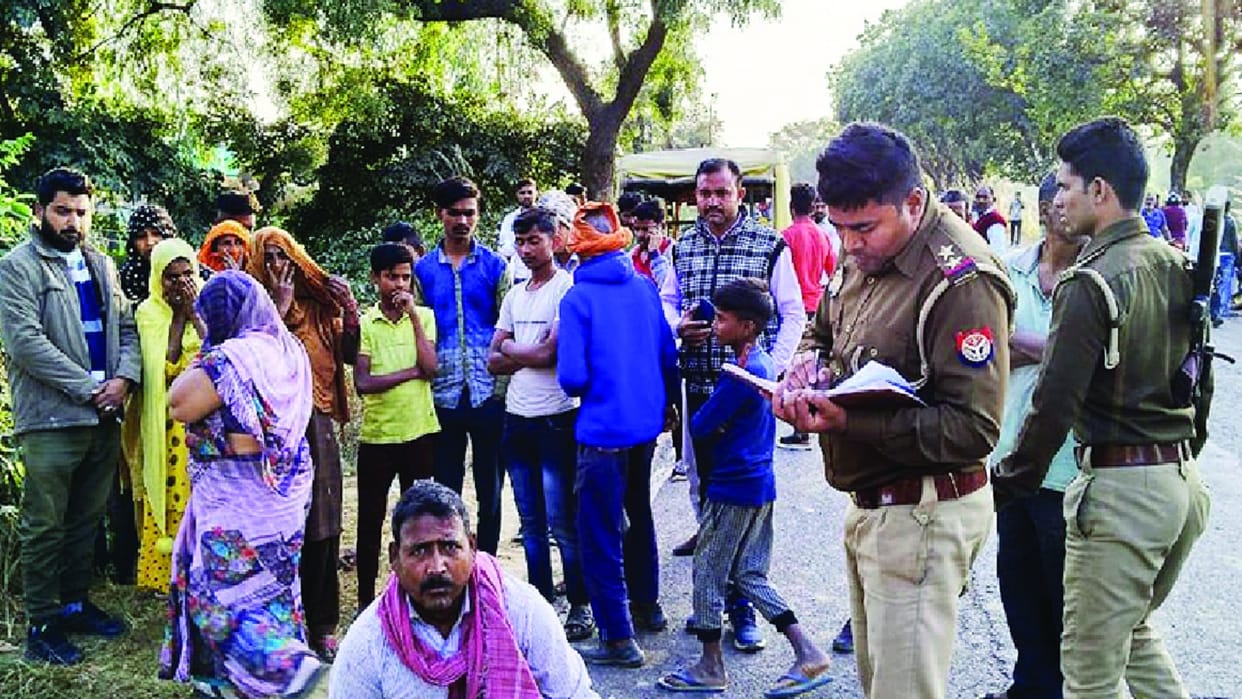 zila panchayat member of Barabanki in road accident died