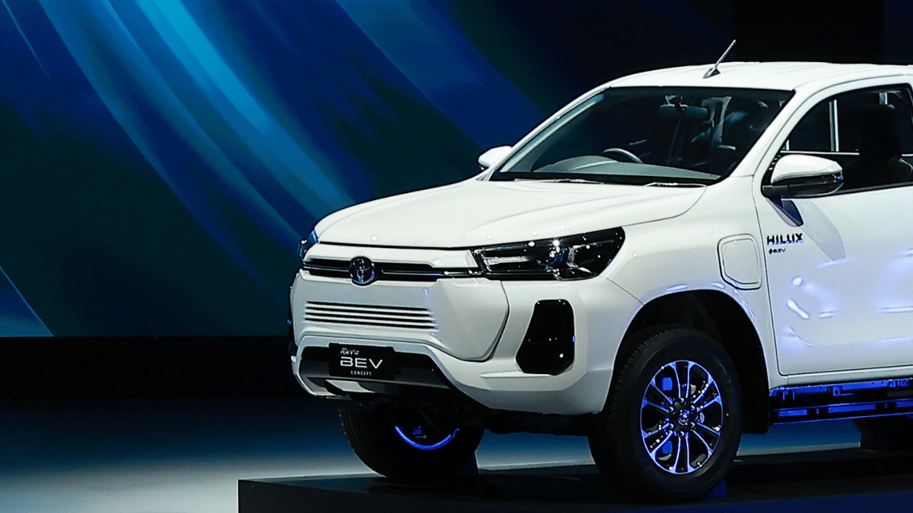 Toyota is also preparing electric vehicle, company introduced concept electric vehicle in thailand