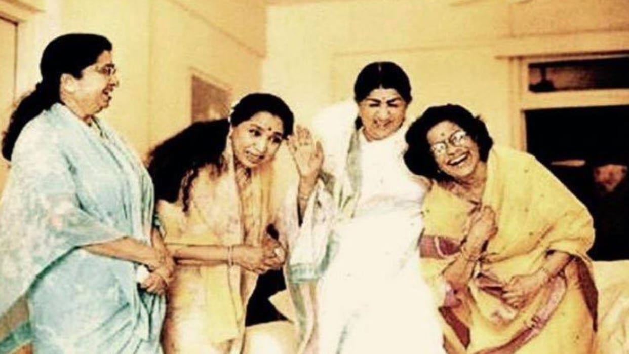 Usha Mangeshkar EXCLUSIVE interview with amar Ujala jai santoshi maa mungda aplam chaplam lata mangeshkar
