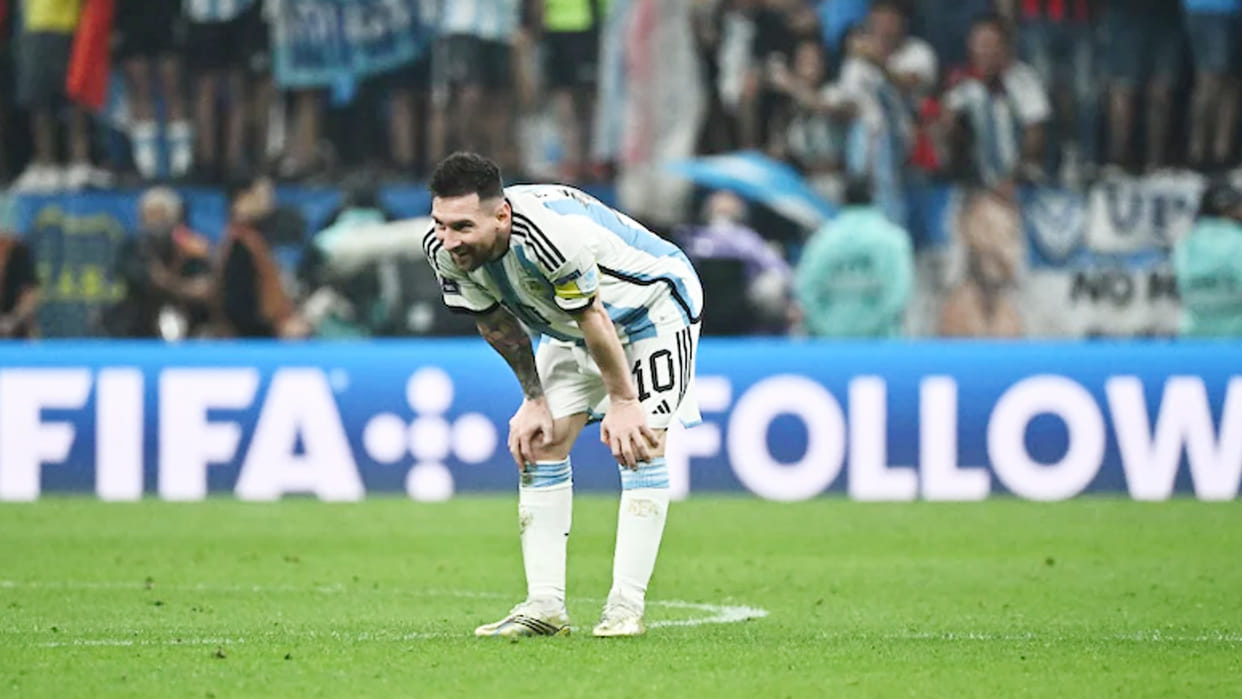 Reports: Lionel Messi did not attend training session, Argentina captain injured before final against France