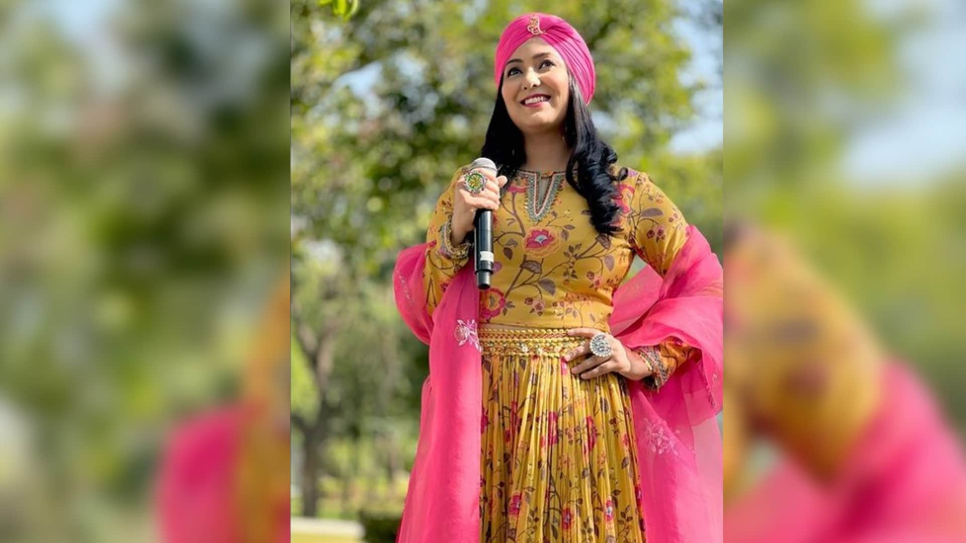 Happy birthday Harshdeep Kaur why wear pagadi know the reason behind it and beautiful songs of Sufi ki Sultana