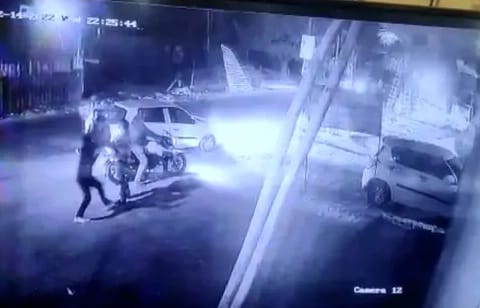 The bullies beat the young man in hardoi, the incident was captured in CCTV, the victim approached the SP