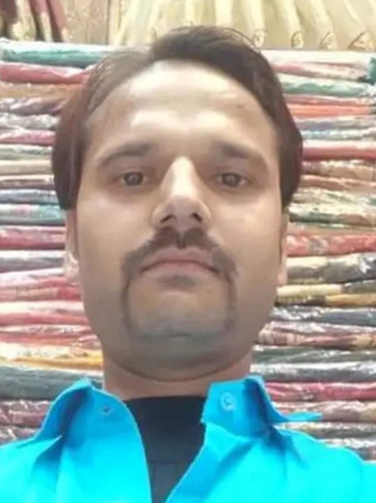 Cloth merchant dies after scooty slips on speed breaker in Aligarh