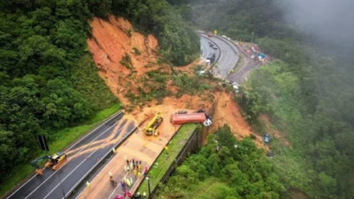 Malaysia Landslide Update 2 Kills More Than 50 Missing Near Kuala Lumpur News In Hindi