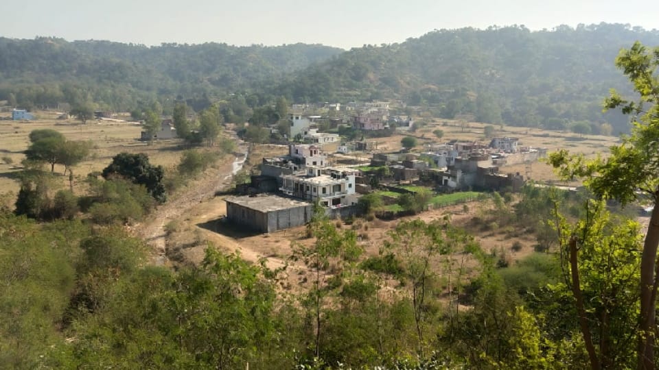 Preparation for action on illegal farm houses built in Shivalik hills, notice to 40 influential people