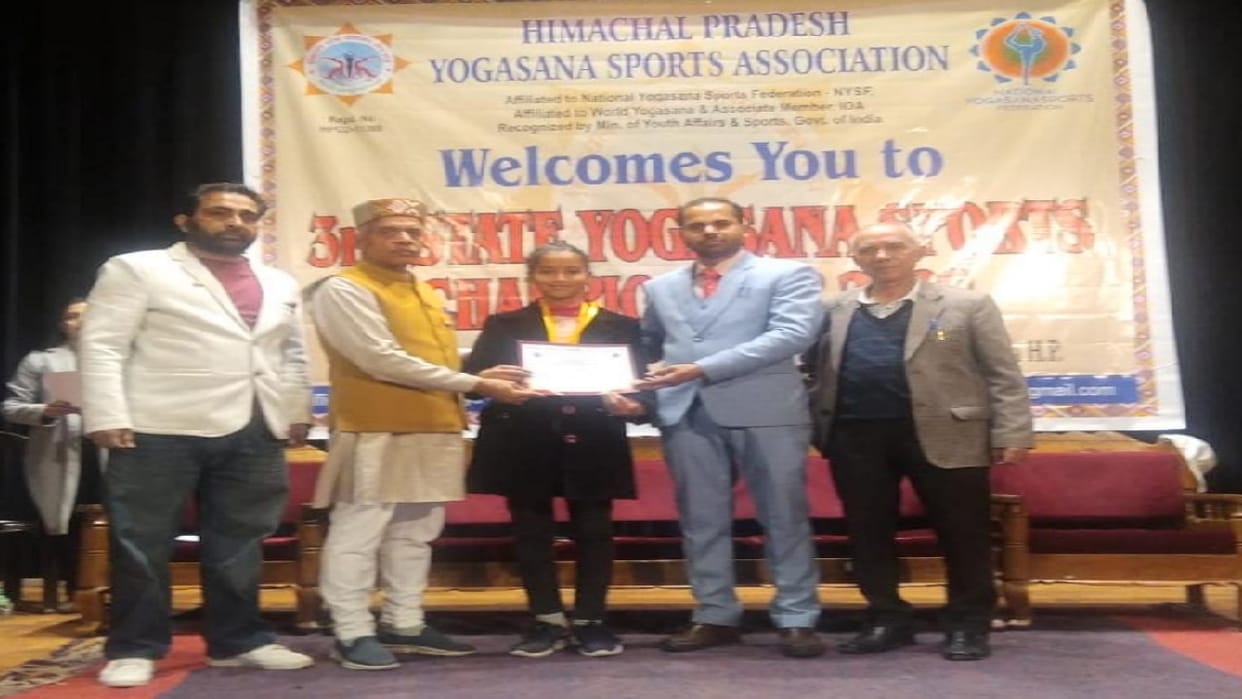 Nidhi Dogra won two gold medals in the state level yoga competition