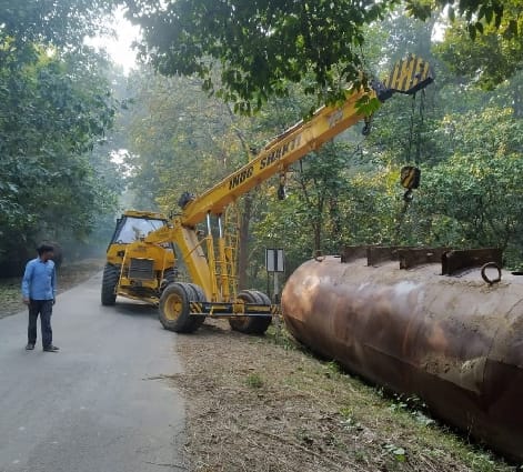 Pontoon bridge started to be built on Sharda river