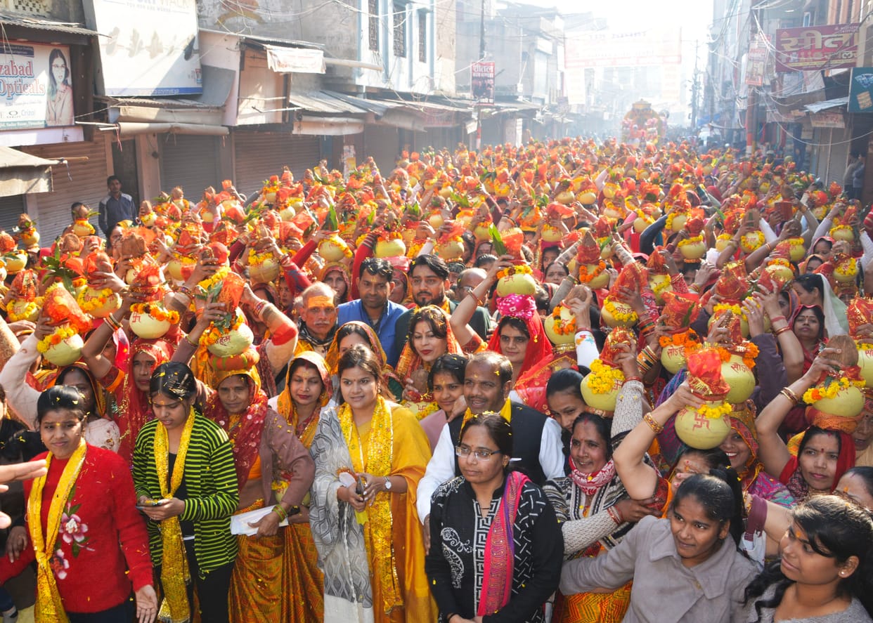 Bhagwat Katha, Virat Sant Sammelan begins with grand Kalashayatra