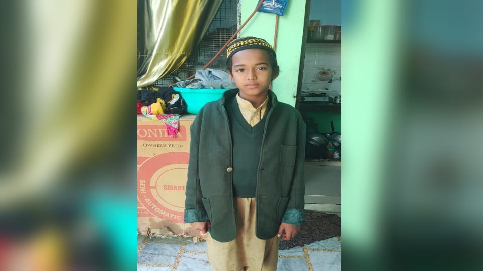Uttarakhand Roorkee News: 10 year old Beggar child Found Crorepati interesting story