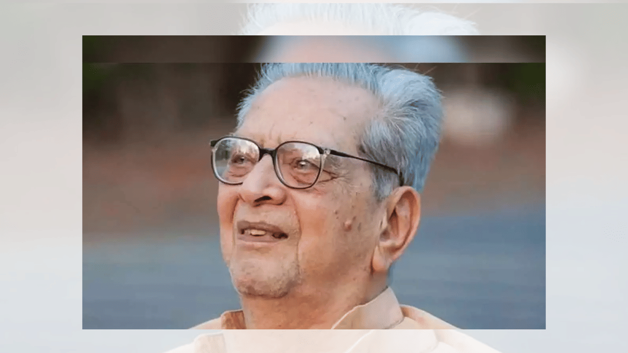 Shriram lagoo death anniversay special he was a surgeon but left his profession for acting