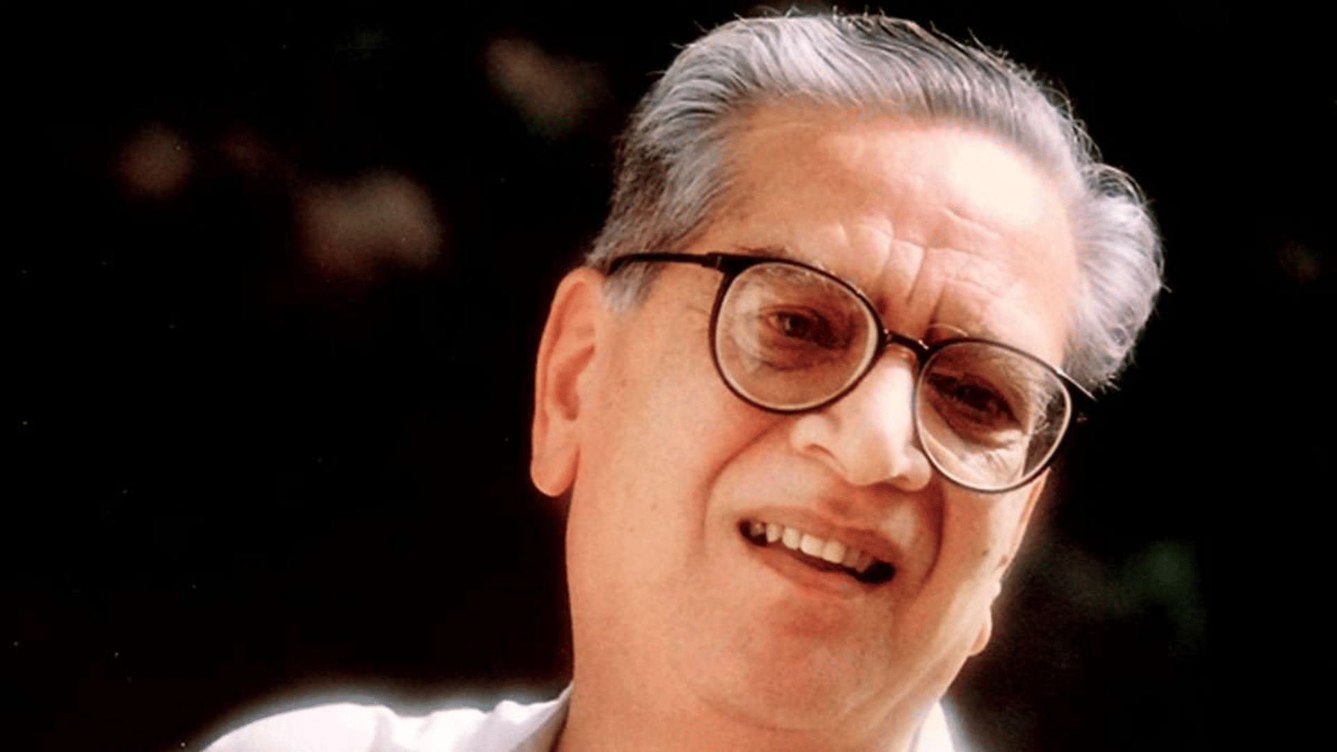 Shriram lagoo death anniversay special he was a surgeon but left his profession for acting