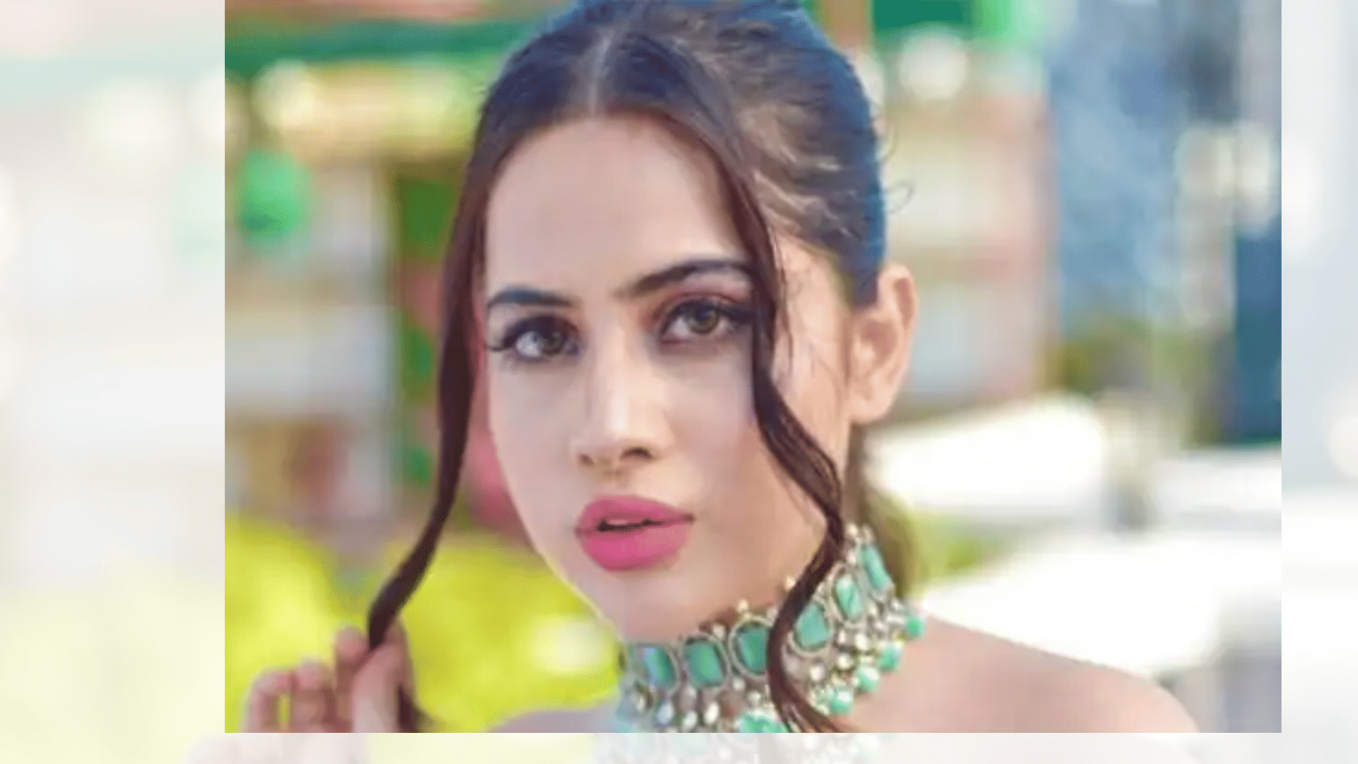 Most Search Asian Celebs 2022 Urfi Javed is the most searched celebs list beats Sara ali Khan Kiara