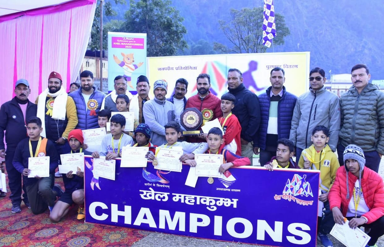 Bhatwadi and Purola's team became champion in football
