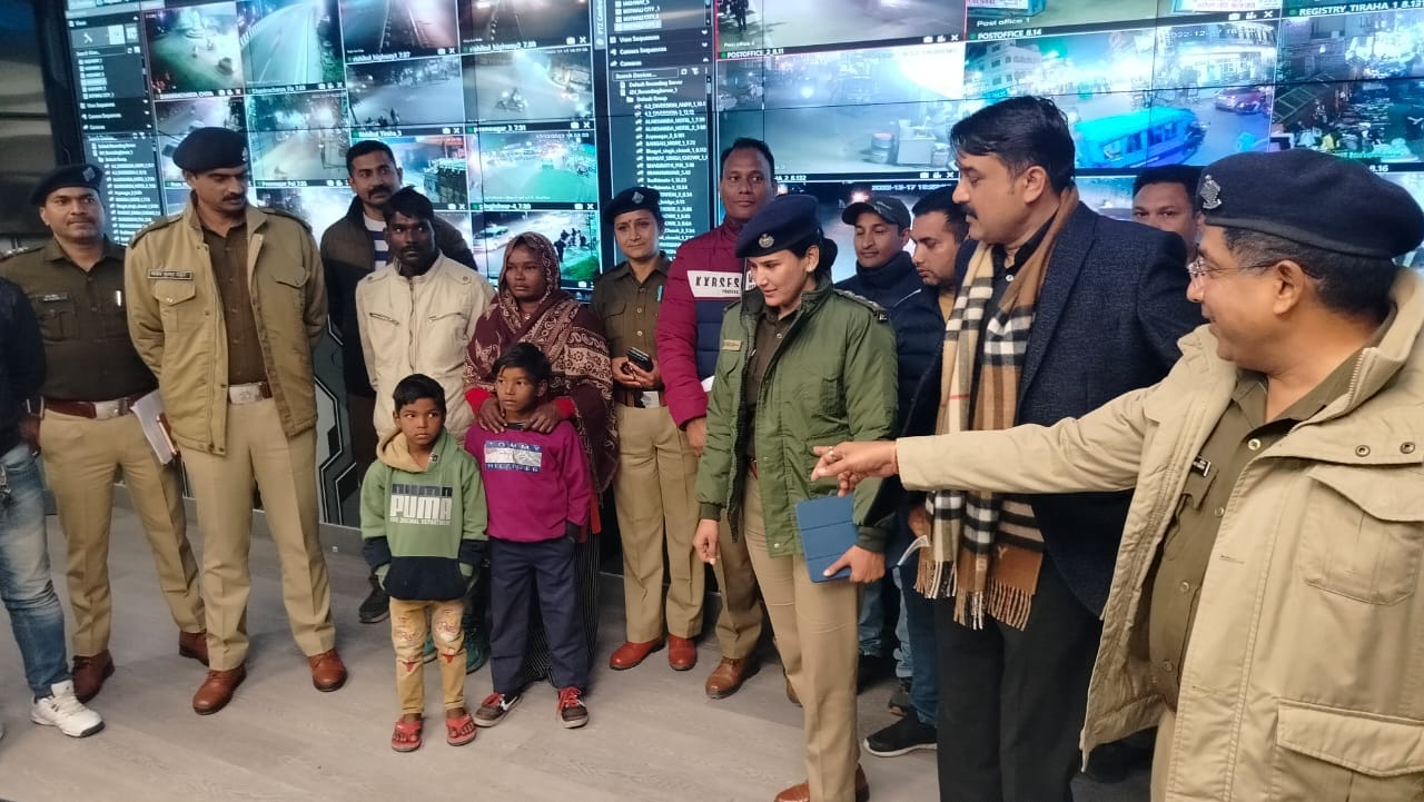 Haridwar News: police searched kidnapped six year old child mother emotional to see him photos
