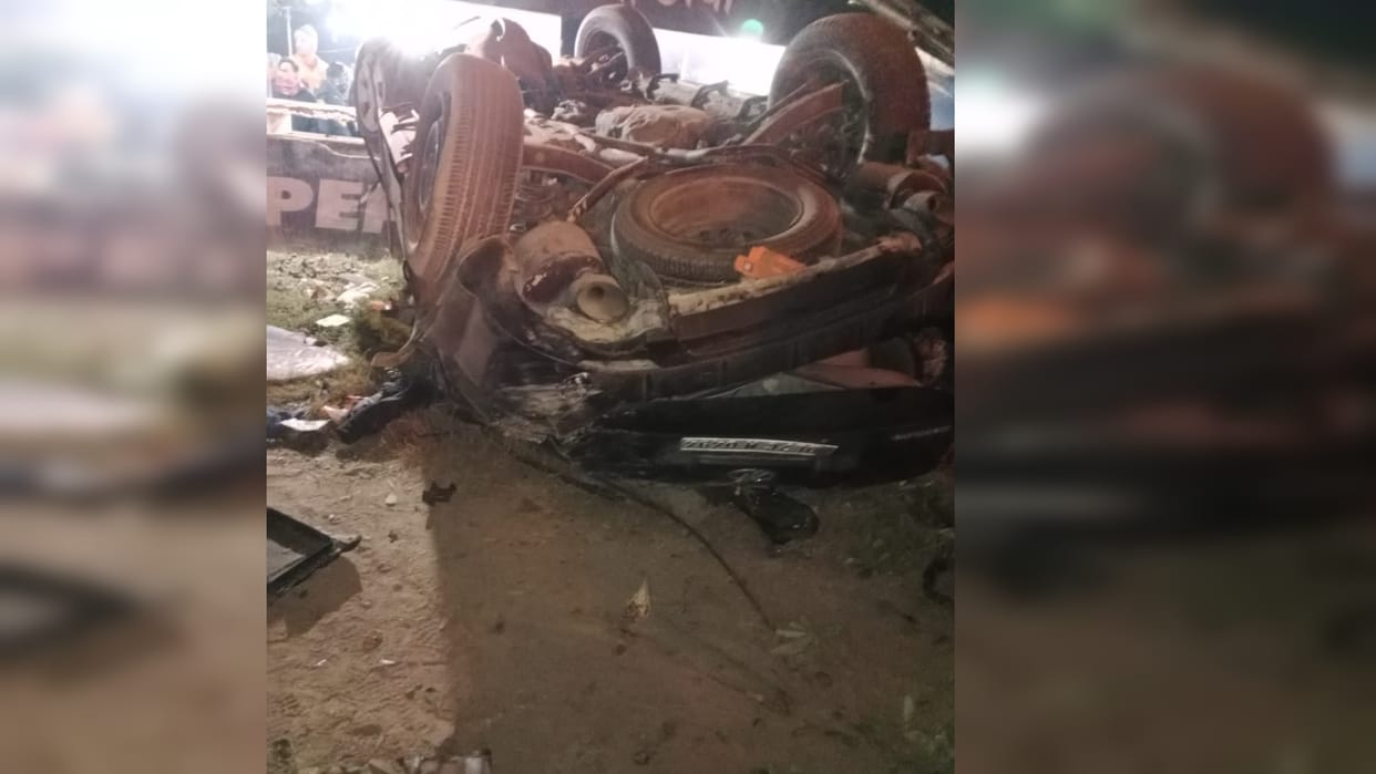 big road accident in Basti, car collided with Nilgai many people died