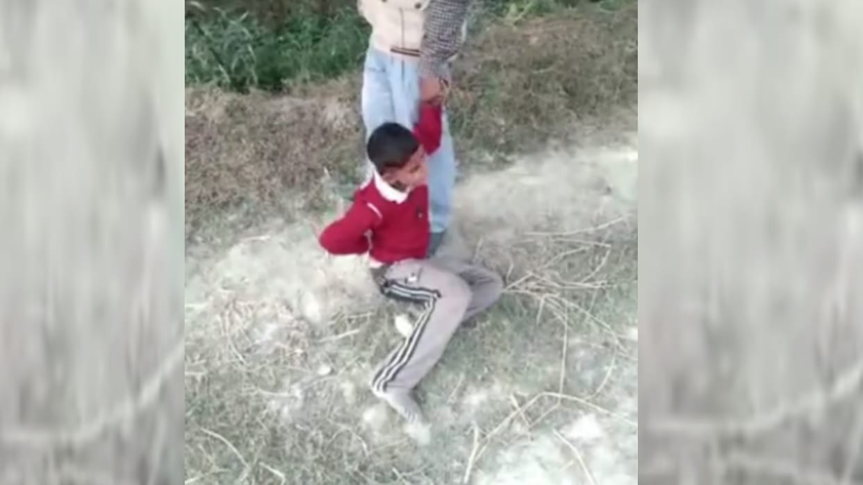 A class six student got beaten by his teacher in Gonda.