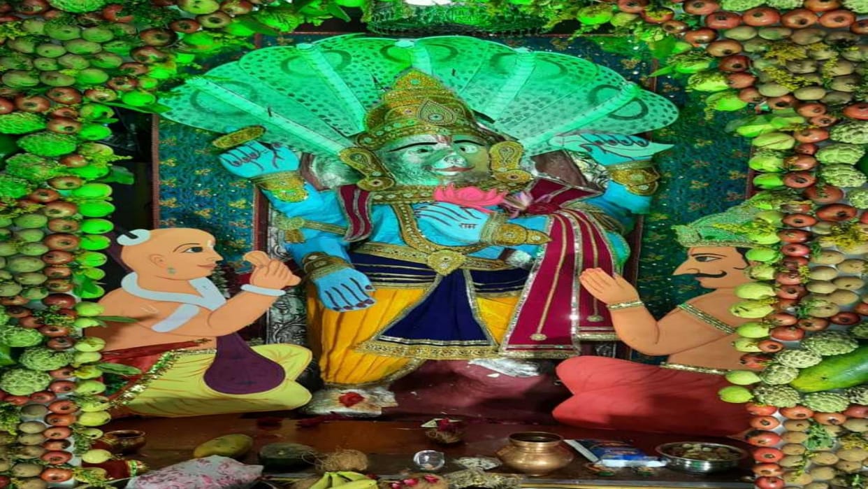 MP News Actor Amitabh Bachchan has deep relation with Hanuman temple of Ujjain