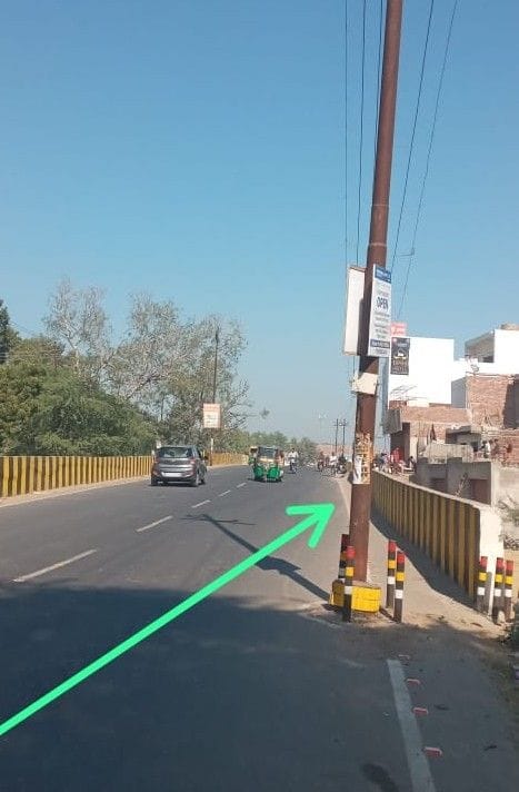 Hathras: Pillar not removed, new bridge built, now fear of accidents