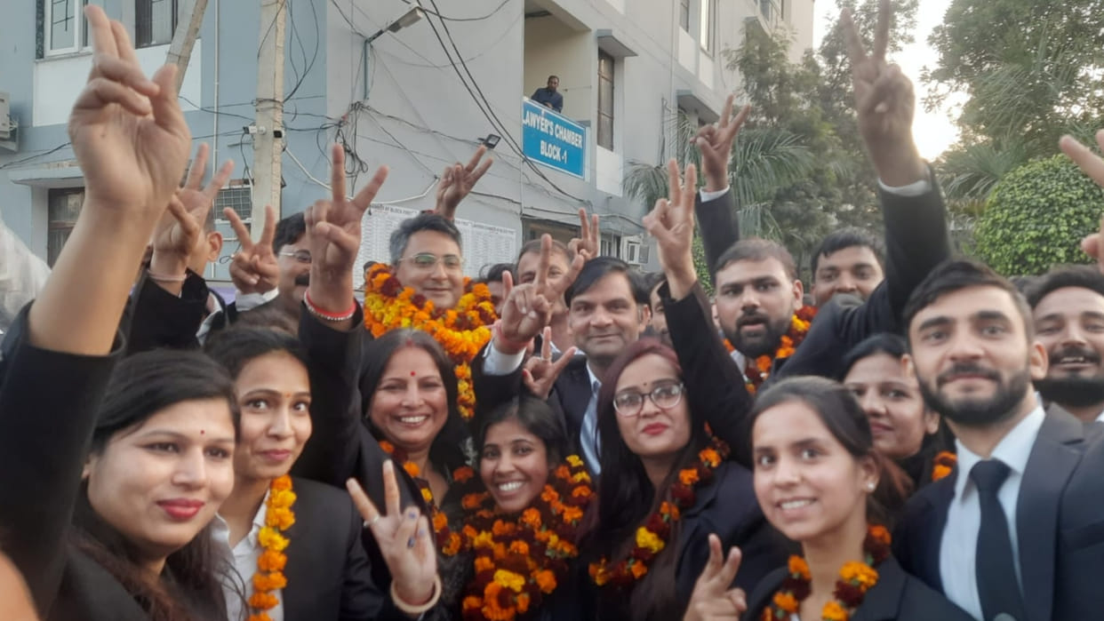 saurabh yadav become president of dist bar association