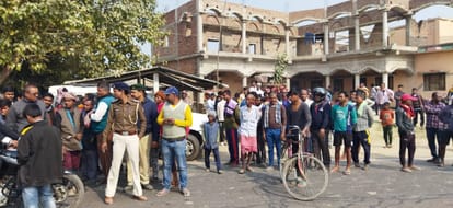 Government-Opposition all in Saran, yet murder: Mukhiya candidate shot dead, everyone seen in hospital beaten
