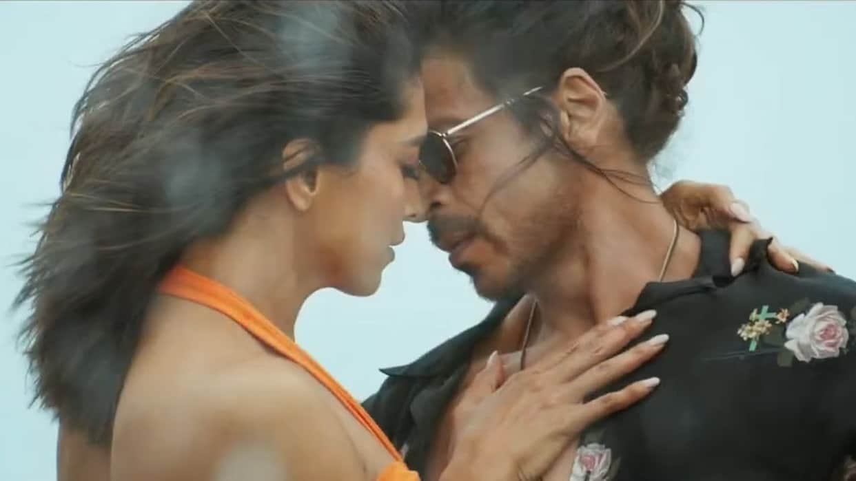 Shah rukh Khan Pathaan Song Besharam Rang Controversy written complaint submitted to Mumbai police seeking FIR