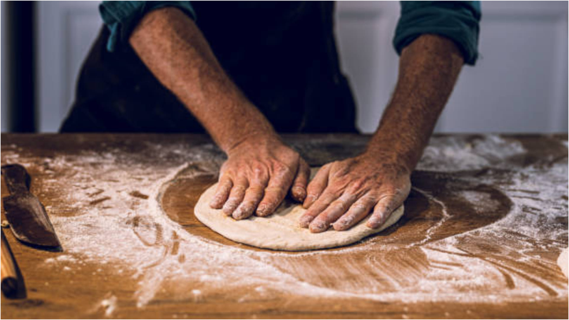 Raksha Bandhan 2023 how to make pizza at home for sister pizza recipe in hindi