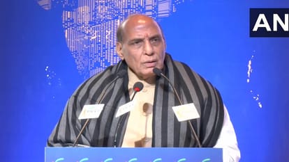 Today India is 5th largest economy in world : Rajnath Singh