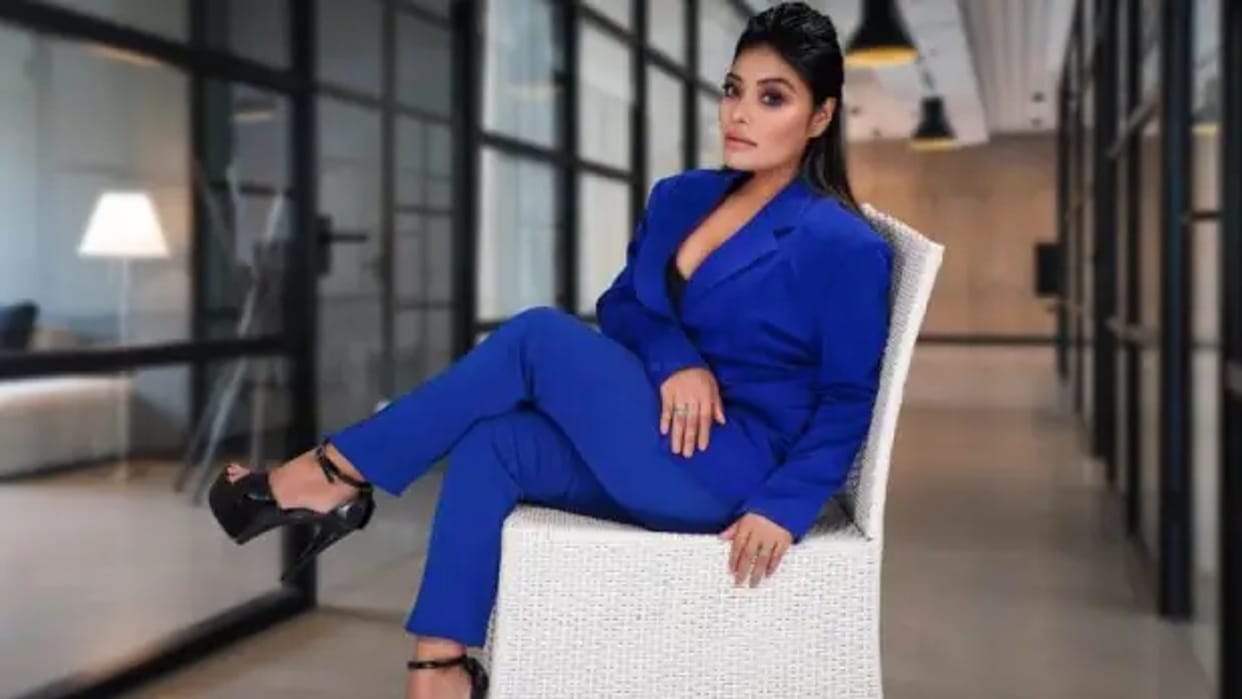 Actress Rayya Labib Reveals Sajid Khan asked me why my breasts were so small suggested cosmetic surgery