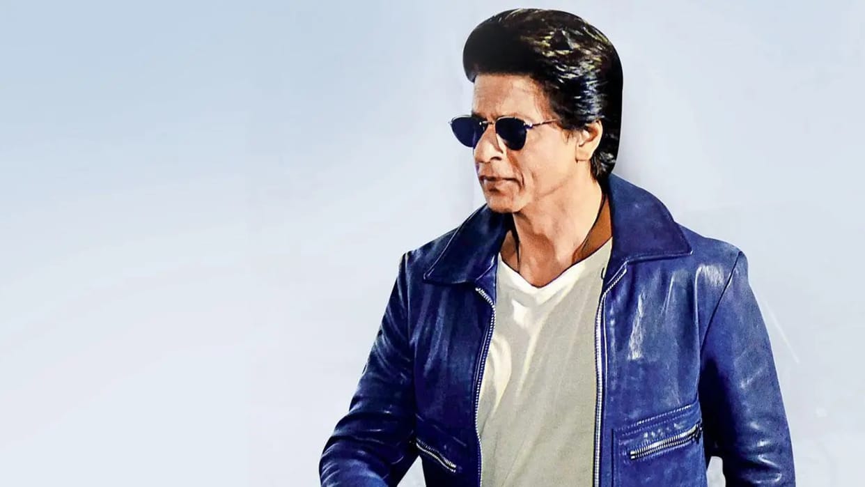 amid pathaan controversy shahrukh khan reveals once he cried with his kids in a hotel room