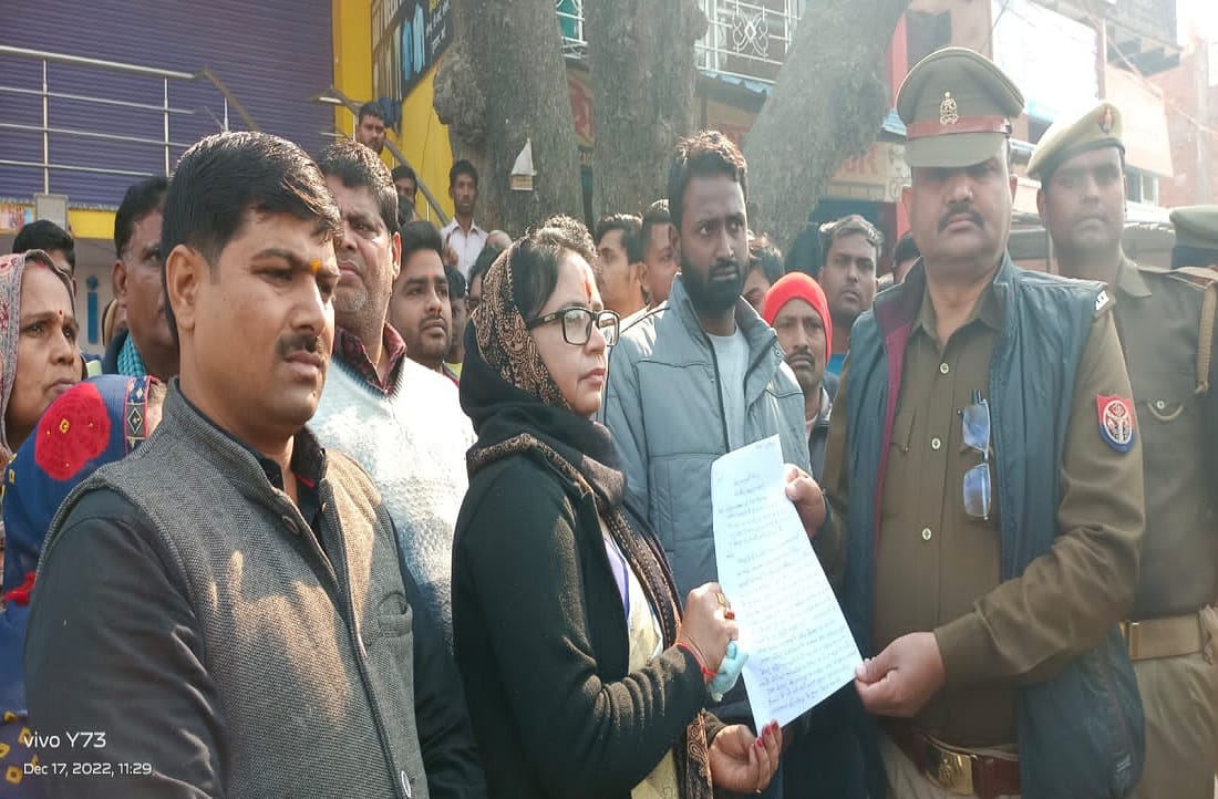 Shops closed in support of jailed gram pradhan in varanasi family members said implicated in rivalry